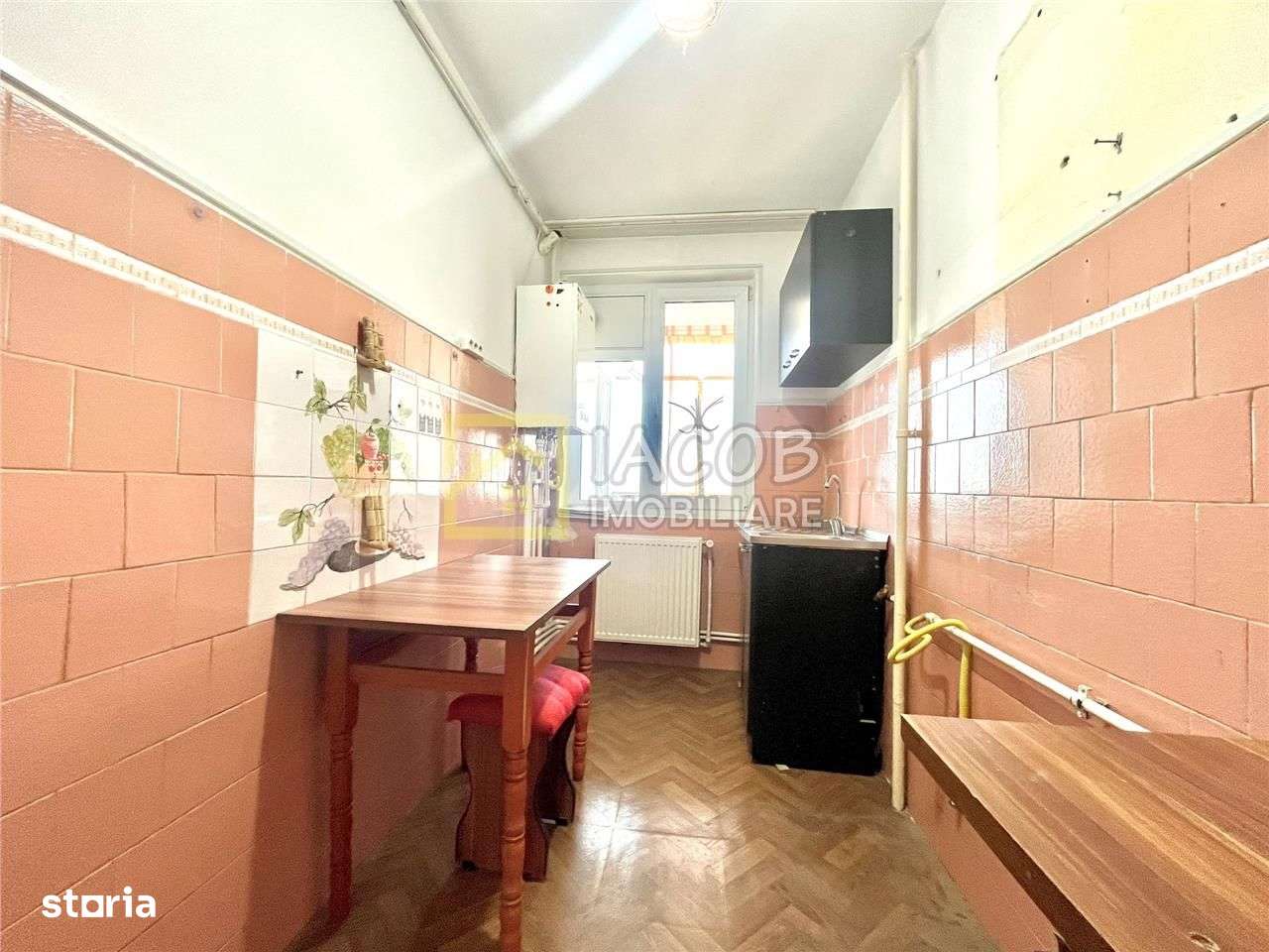 Garsoniera, str. Garii, Bacau-4