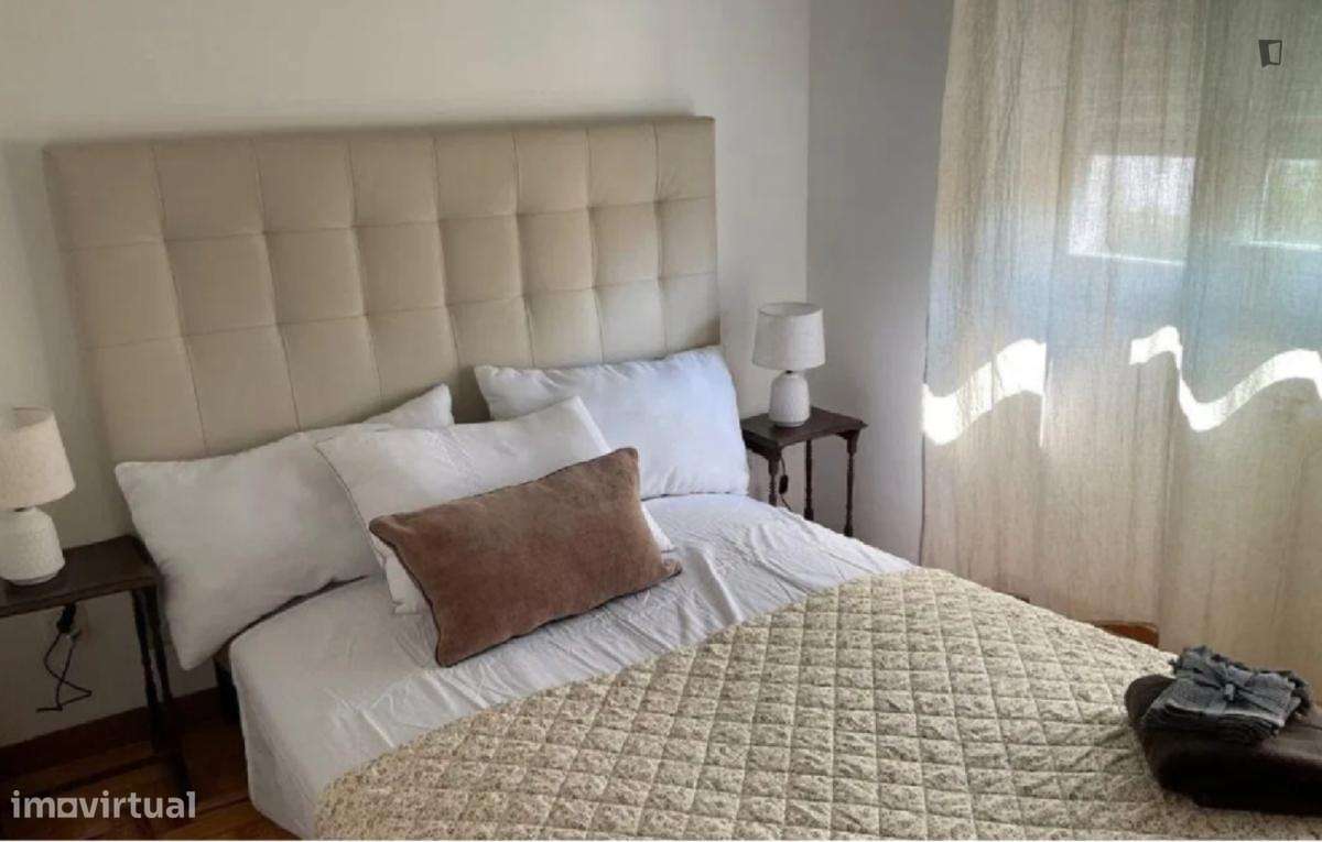 Quarto - localizado em Carcavelos Lisbon - Grande imagem: 5/10