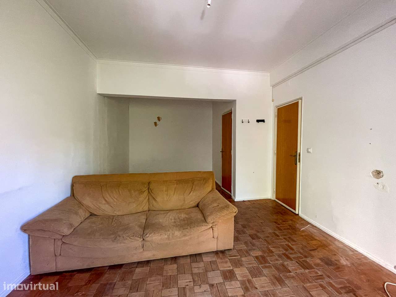 Prédio - 8 T2 + Sótão - Póvoa de Santa Iria-17