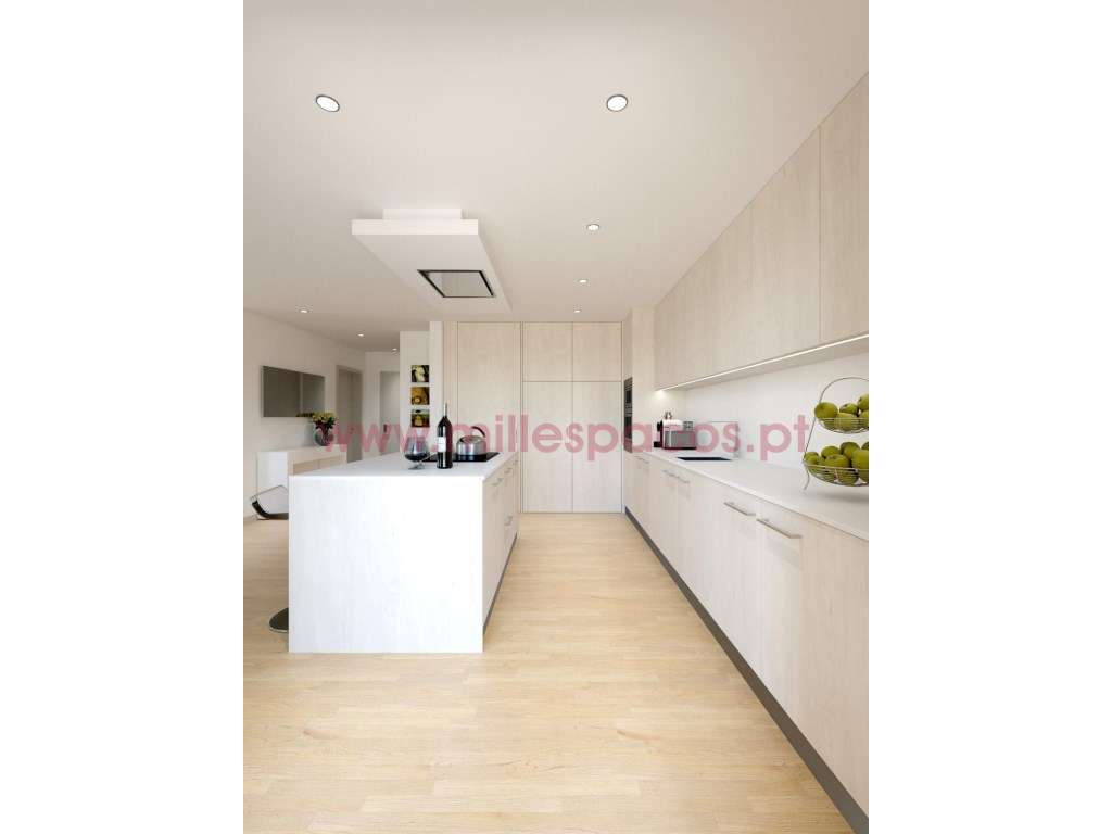 Duplex T3+1 Terraço60m2 + Box 2 Carros-3