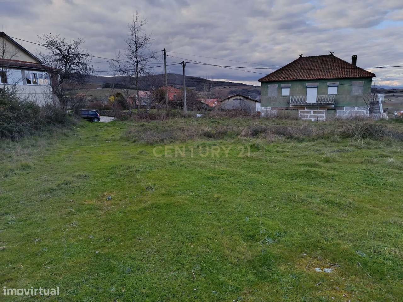 Terreno Urbano Espetacular em Rebordãos, Bragança-3