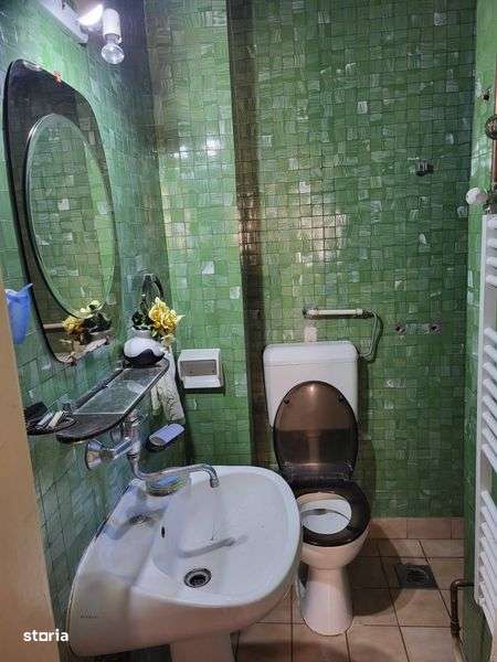 Vand apartament cu 4 camere - Imagine principală: 5/8