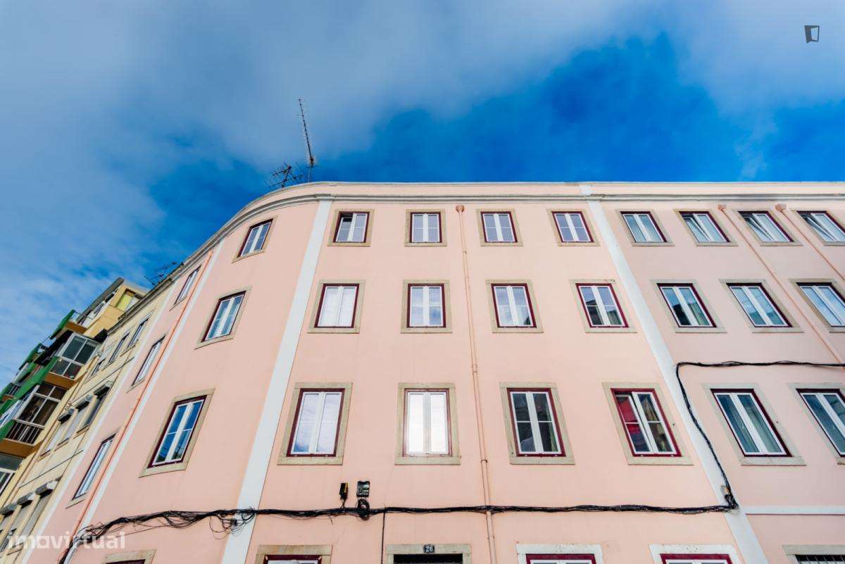 Apartamento com 3 quartos - localizado em Arroios Lisbon - Grande imagem: 4/9