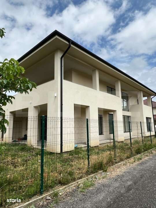 Casa individuala 270 mp, teren 508 mp, zona Carpati 2 - Imagine principală: 4/9