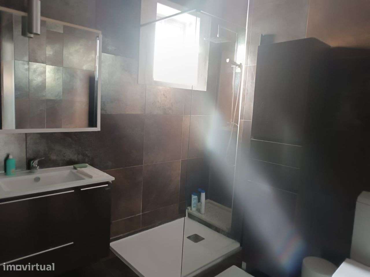 Espinho, arrenda-se T2 na rua 36. - Grande imagem: 5/16