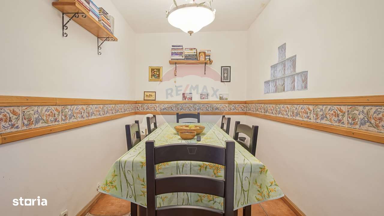 De vanzare 4 camere Racadau-zona Parcul Trandafirilor-18