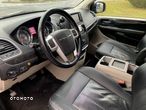 Chrysler Town & Country 3.6 Touring - 8