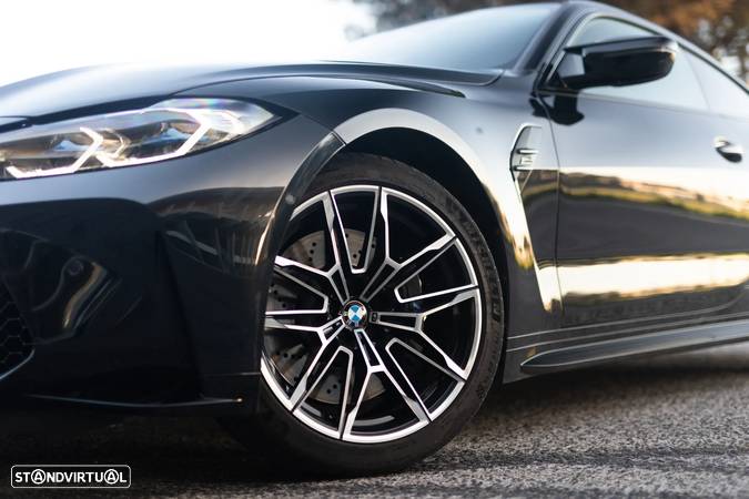 BMW M4 Competition xDrive - 35