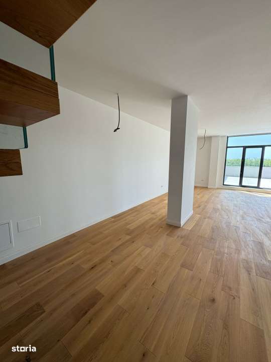 PENTHOUSE 3 CAMERE | VEDERE LIBERA LAC-10