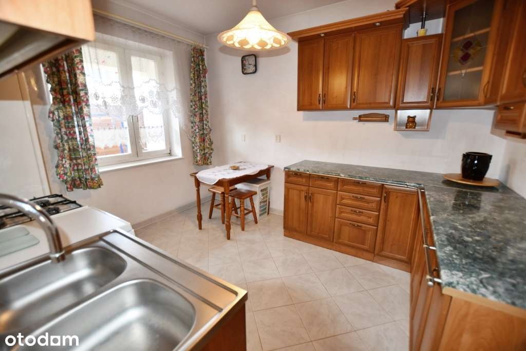 Płock, Dywizjonu 303- na sprzedaż duży dom z potencjałem inwestycyjnym-9