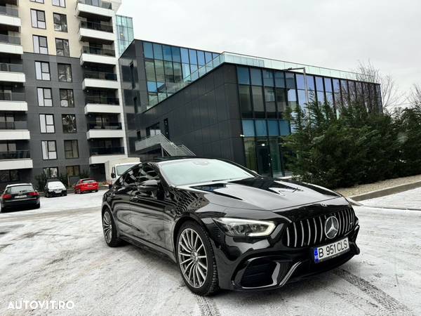 Mercedes-Benz AMG GT - 1