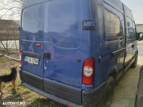 Renault Master 2.5 dCi L3H1 - 4