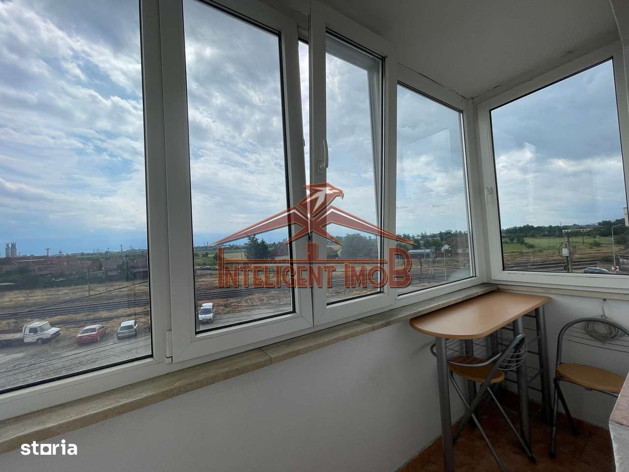 Apartament Spațios 120mp, cu 4 Camere, 2 Băi și 3 Balcoane în Făgăraș-17