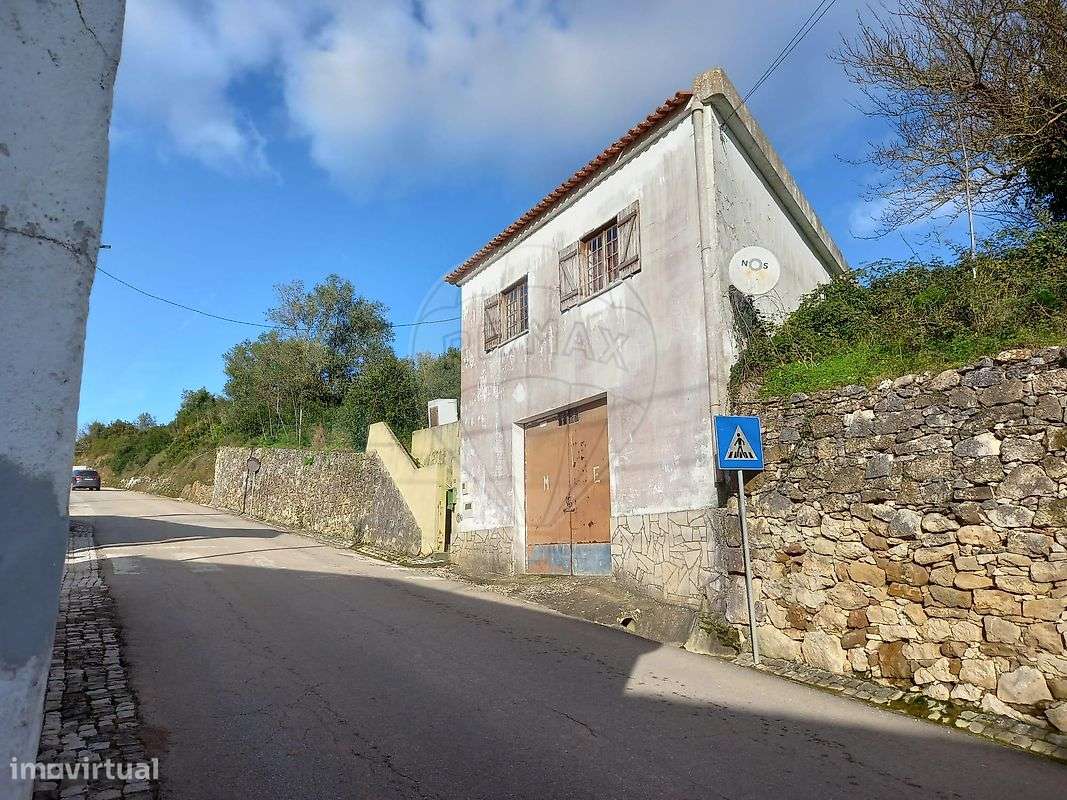 Moradia T2 para venda - Grande imagem: 2/5