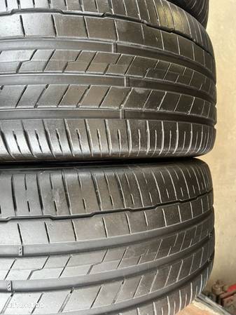 vând 4 anvelope 285/45/21 hankook de vară la 6,5mm - 3