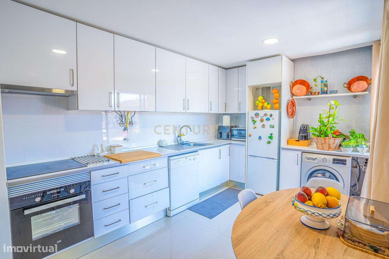 Apartamento T3 Moderno | Coração do Bombarral - Grande imagem: 4/28
