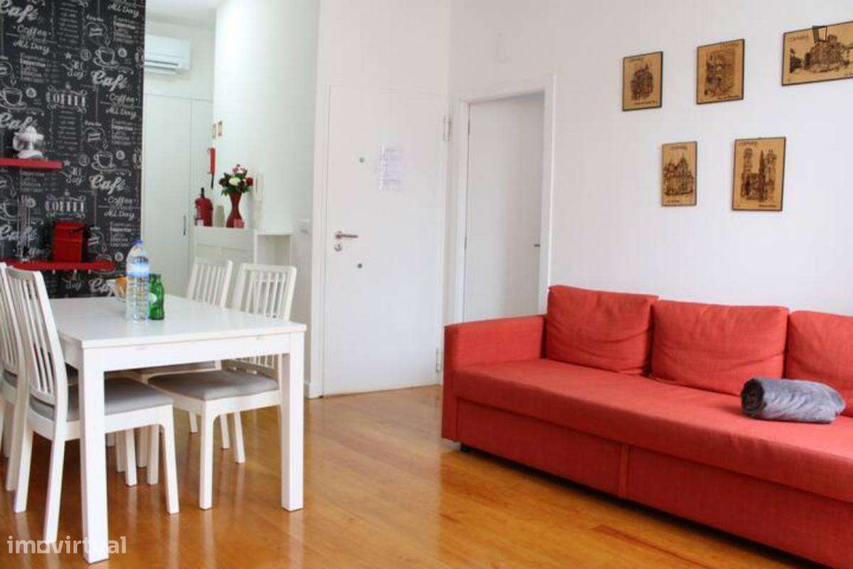 Apartamento com 2 quartos - localizado em Baixa Coimbra - Grande imagem: 2/10