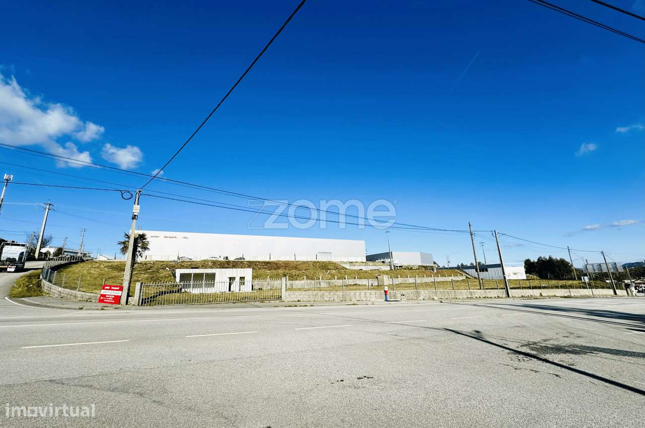 Terreno Urbano na Zona Industrial de Oliveira de Frades - Grande imagem: 4/14