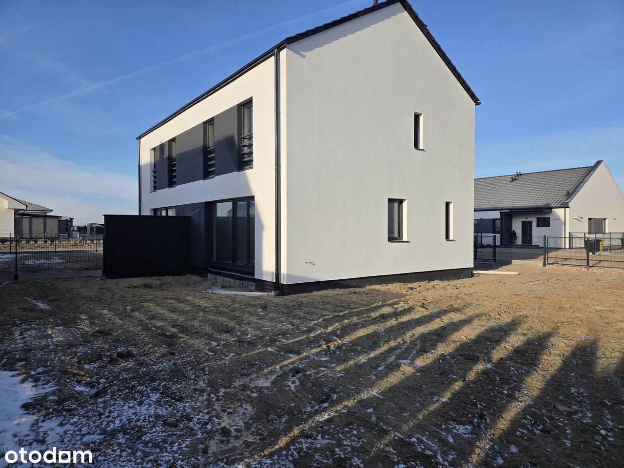 Tarnowo Podg., Góra - piętrowy, 2 łazienki, gotowy do odbioru-4