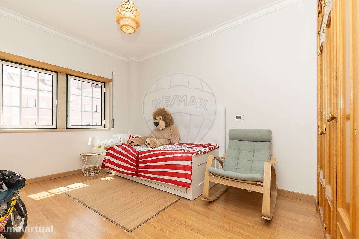 Apartamento T3 no Centro do Montijo-33