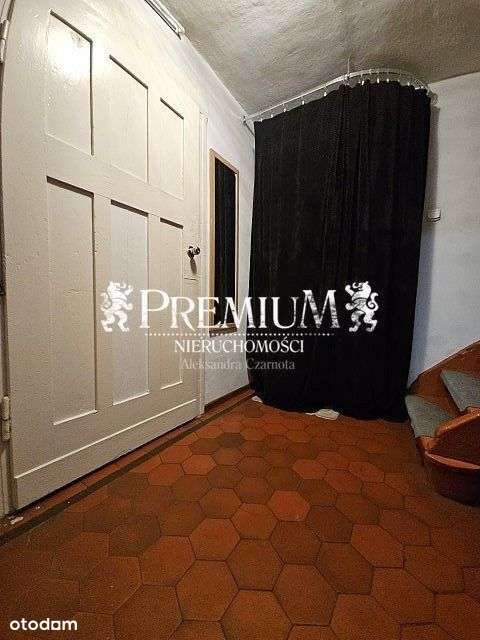 Dom wolno stojący z lat 30-tych na dużej-11