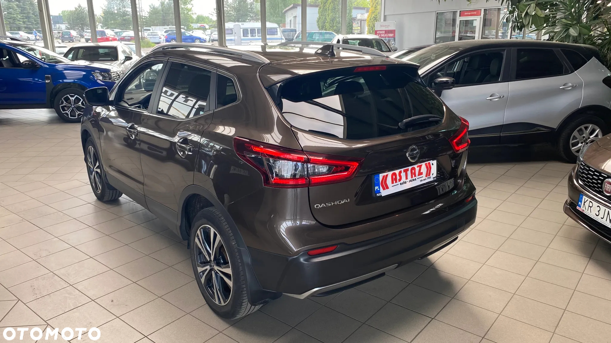 Nissan Qashqai 1.2 DIG-T N-Vision EU6 - 26