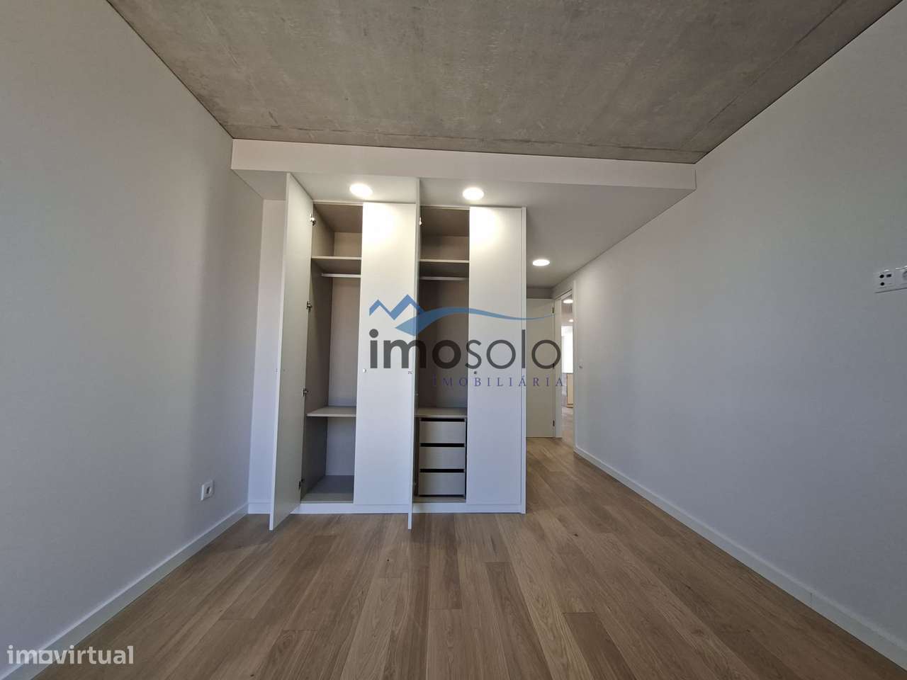 Apartamento T2 Novo em Oliveira de Azeméis-10