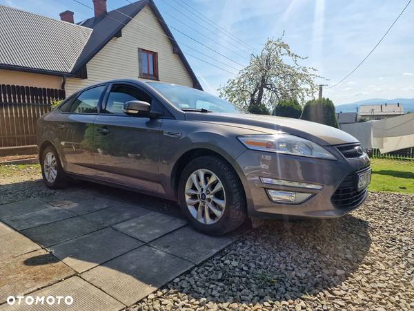 Ford Mondeo 2.0 TDCi Ambiente - 9