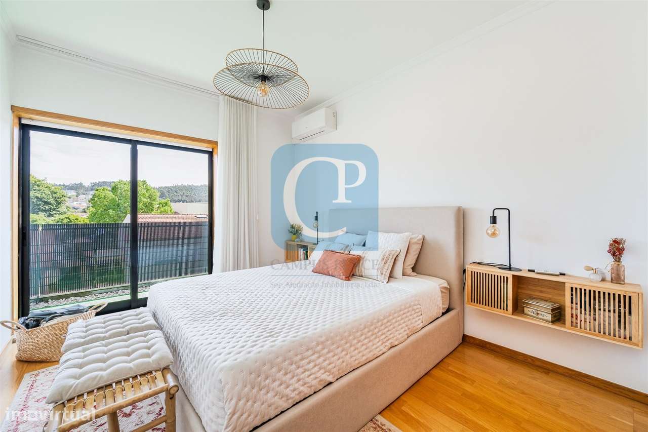 Apartamento T2 duplex no centro de Valongo-19