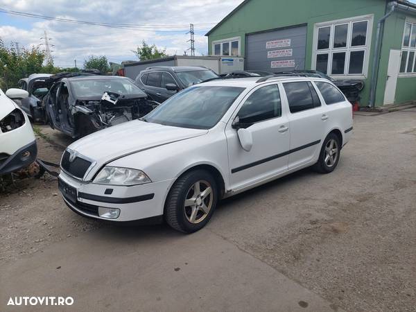 Dezmembram Skoda Octavia 2, an 2008, 1.9 TDI cod BLS, 105 cp - 5