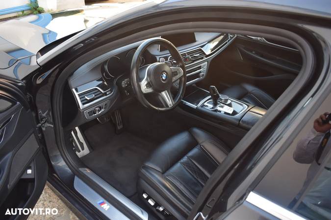 BMW Seria 7 730d - 28