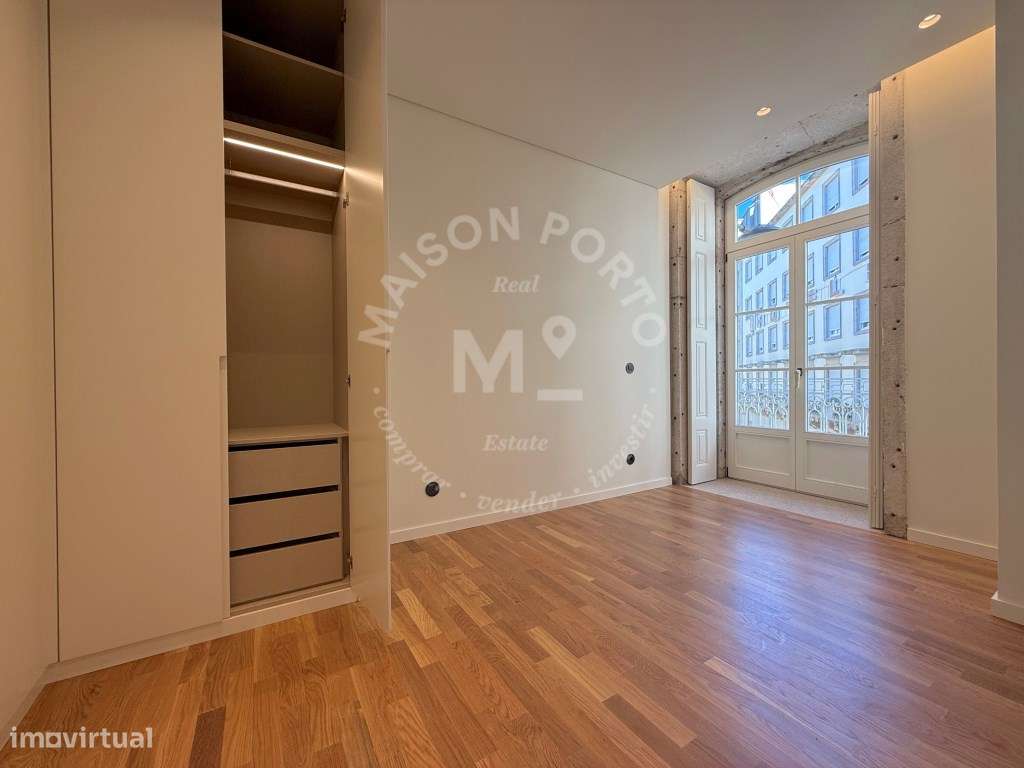 Apartamento T1 na Rua do Almada, Porto - Grande imagem: 3/29