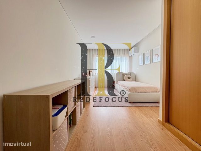 Fantástico Apartamento T2 Moderno em Santa Maria da Feira-28