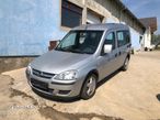 Dezmembrez piesel Opel Combo - 2