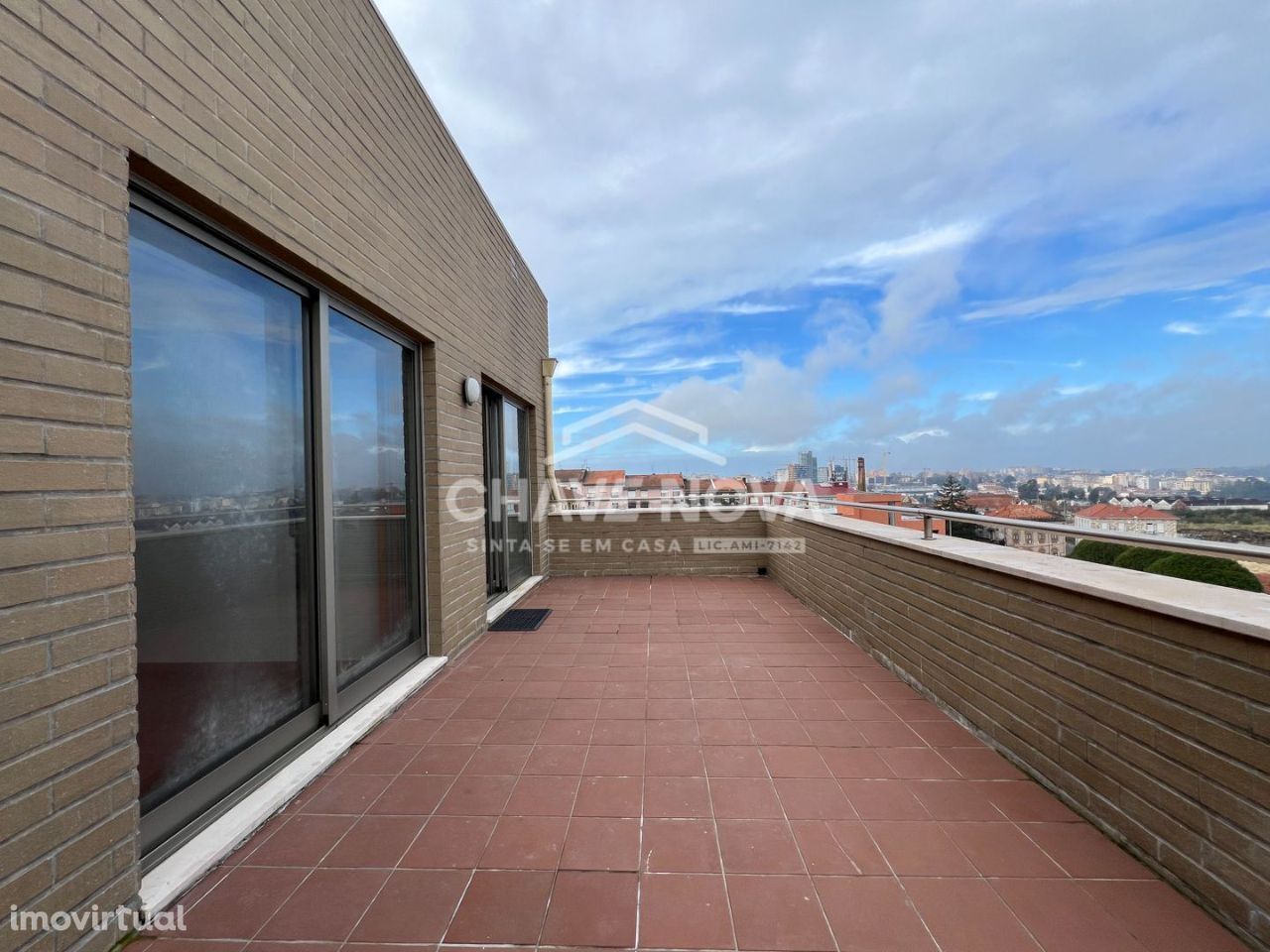 Apartamento T3 Último Piso c/ Terraço em Santa Marinha