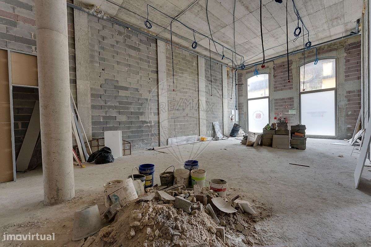 Loja  para arrendamento - Grande imagem: 2/4