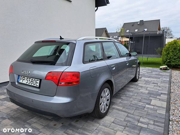 Audi A4 Avant 2.0 TDI - 6