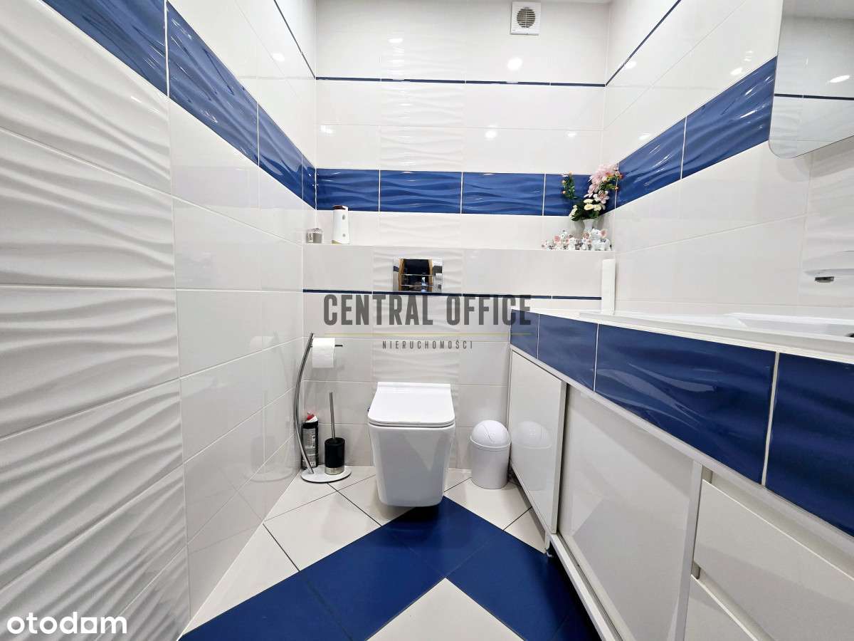 Piękny dom, z garażami i mieszkaniem Niebylec-12