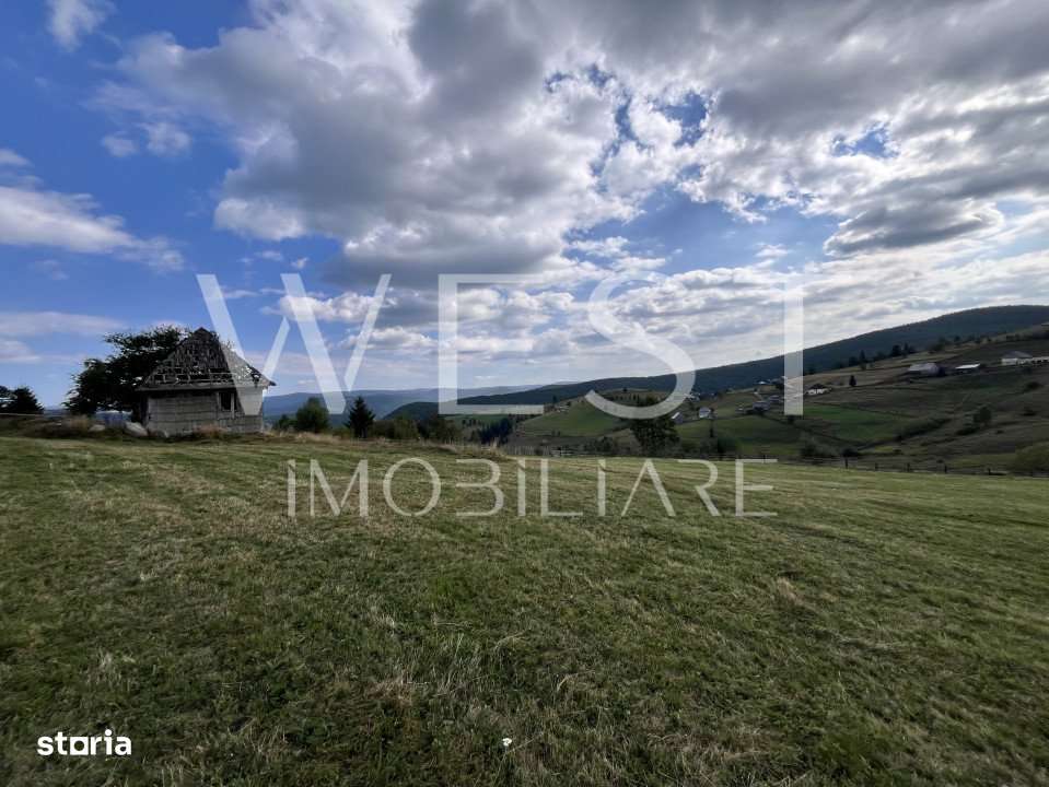 Teren pretabil Parc Panouri Fotovoltaice / Cabana | Orientare SUDICĂ - Imagine principală: 3/4