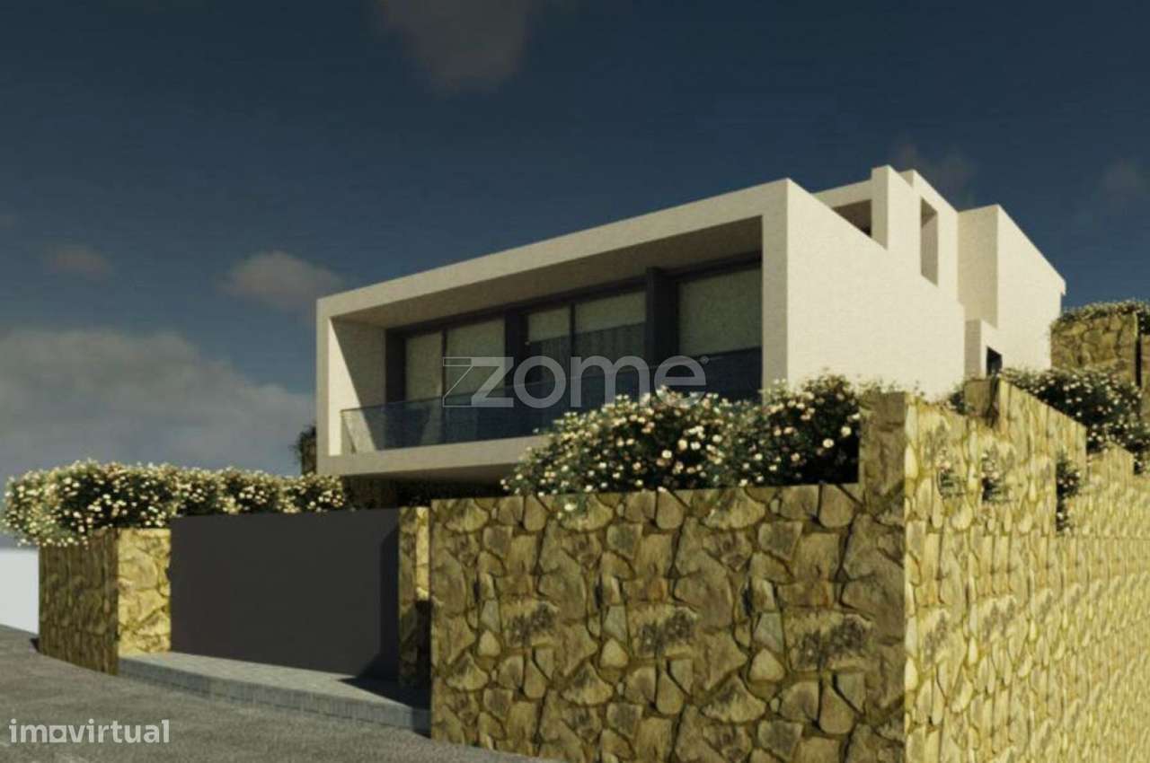 Terreno com viabilidade de construção de uma moradia - Grande imagem: 4/28