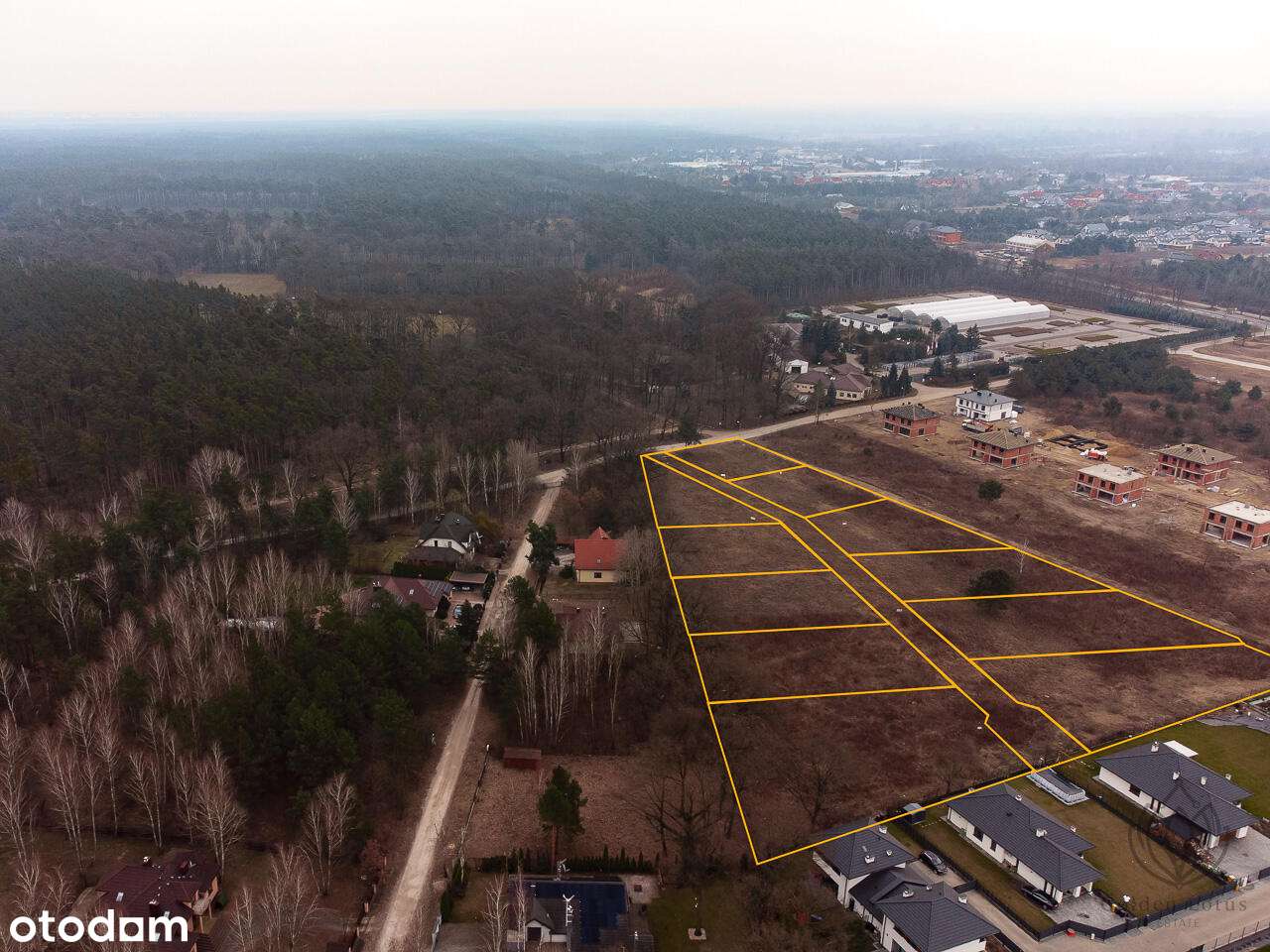 Pod inwestycję bliżniaków-plaża w lesie tuż obok!-13