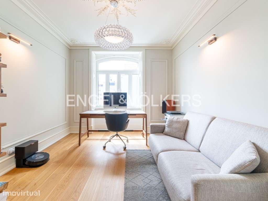 Exclusivo apartamento novo com 5 quartos (4 suites) e 4 lugares de ...-17