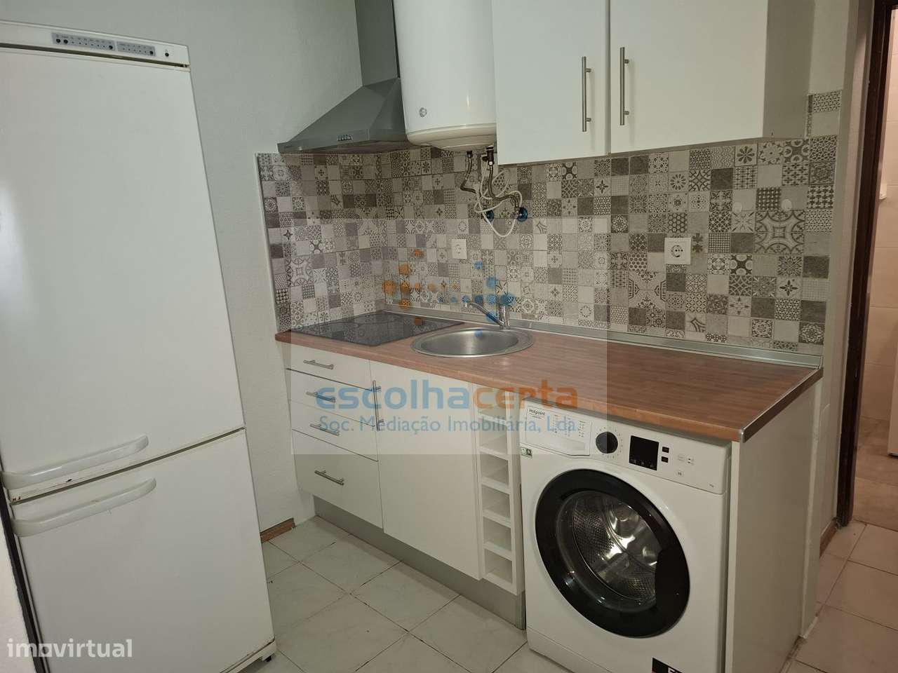 Apartamento T1 com Varanda - Setúbal-4