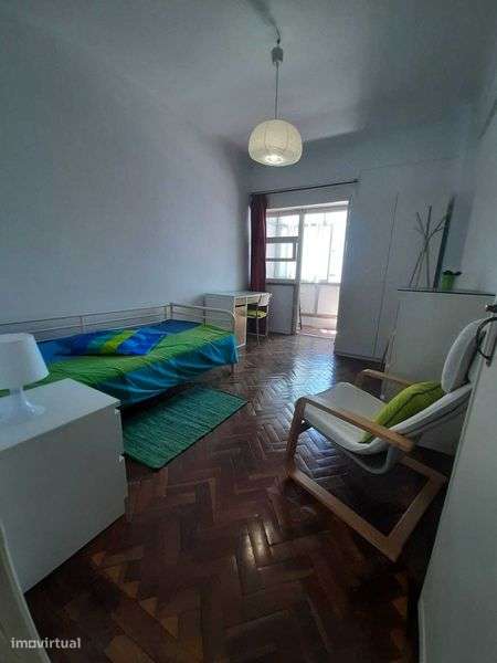 Apartamento Mobilado, 3 ass, Moscavide, Central Transportes e Comércio - Grande imagem: 4/12