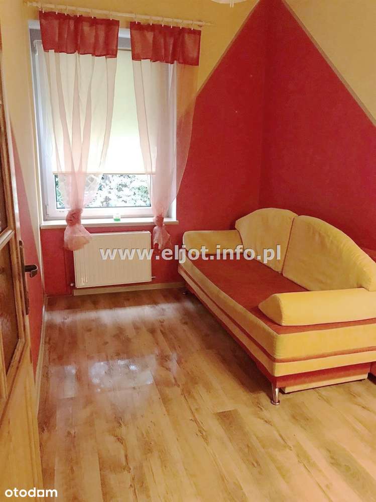 Budynek usługowo-mieszkalny 2piętrowy przy SCC-15