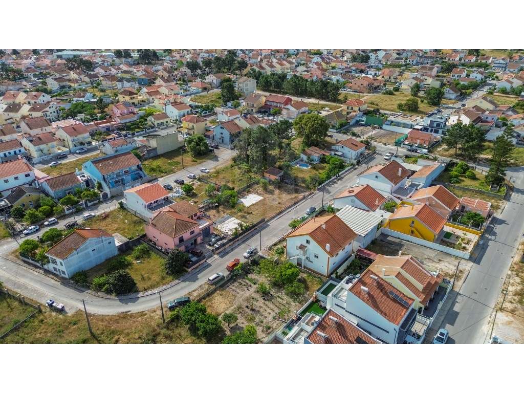 O Lugar Ideal para a Sua Futura Moradia no Pinhal do General-31