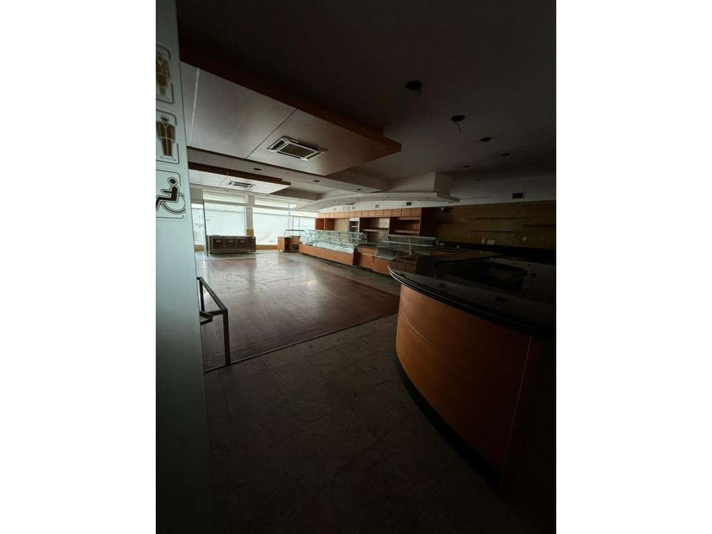 Excelente loja para venda em vila nona de Gaia . - Grande imagem: 4/23