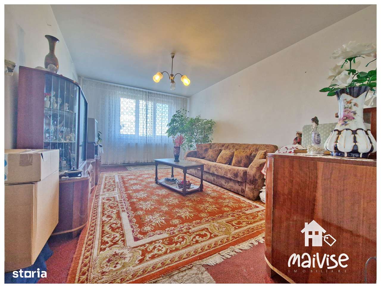 Apartament 3 camere de vanzare, str.Tudor Vladimirescu-1