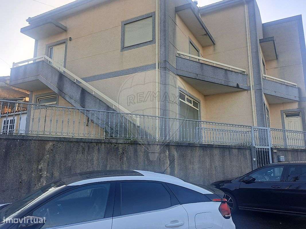 Moradia T2 para arrendamento - Grande imagem: 2/16