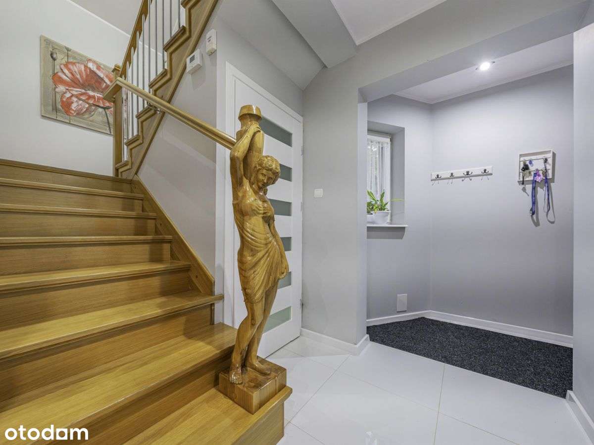 Nowoczesny wolnostojący dom-14